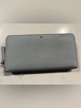 Kate Spade Maddison zip around Continental Wallet